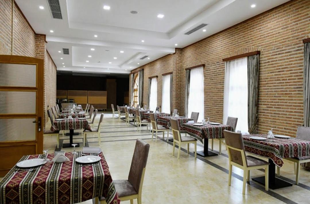 Hotel Karvansaray Sah Abbas Ganja Exterior foto